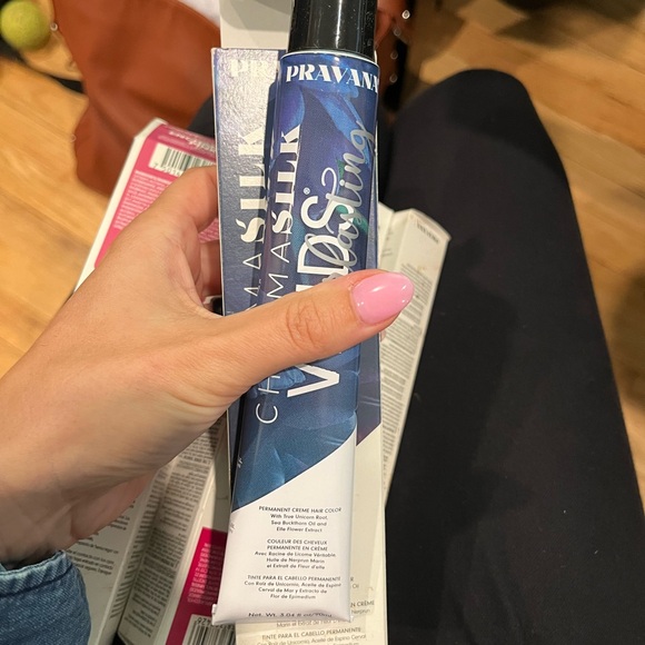 PRAVANA EVERLASTING “MYSTIC MAGENTA”NIB HAIRCOLOR - Picture 4 of 4